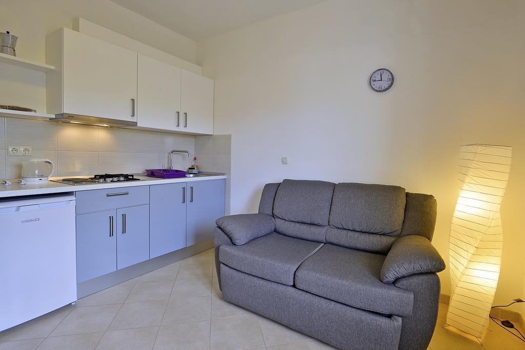 חוואר Apartments Micic מראה חיצוני תמונה